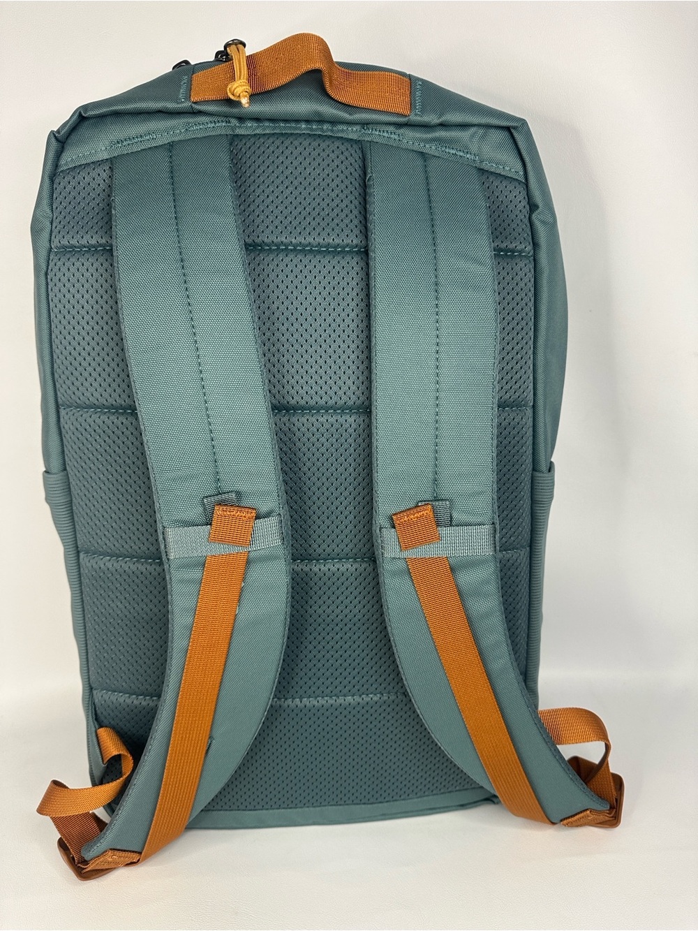 Cotopaxi Tasra 16L Everglade Lightweight Travel Backpack - Picture 2 of 6